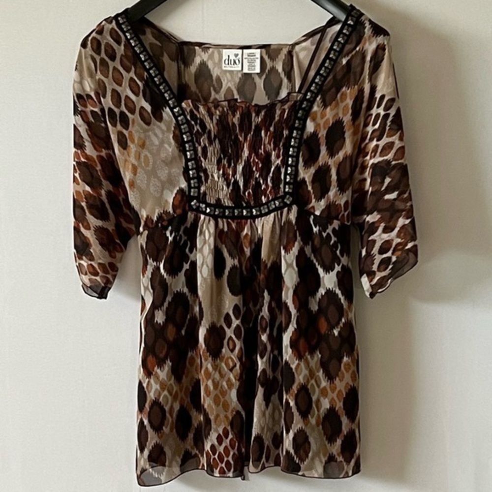 Duo Maternity, woman’s large multi colored top, polyester, built in tank top
